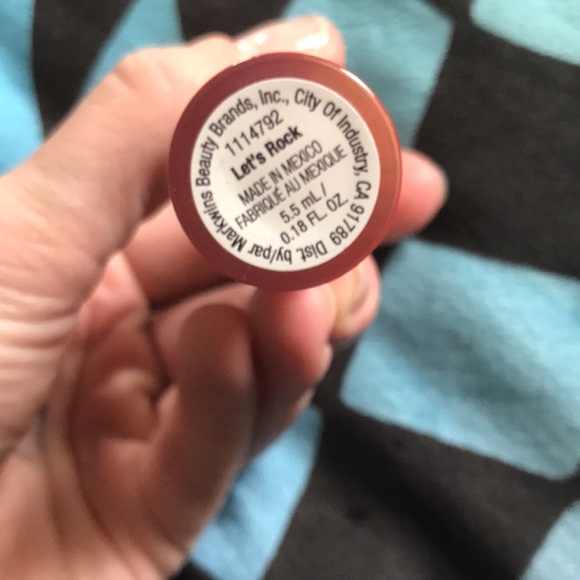 🆕Wet N Wild Lilo & Stitch Lipstick In Let’s Rock!BNIP!Sealed!RARE!SOLD OUT💄 - Picture 4 of 7